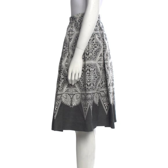 JONATHAN SAUNDERS Silk Gray Gothic Printed Knee-Length Midi Skirt 4 - Picture 2 of 3